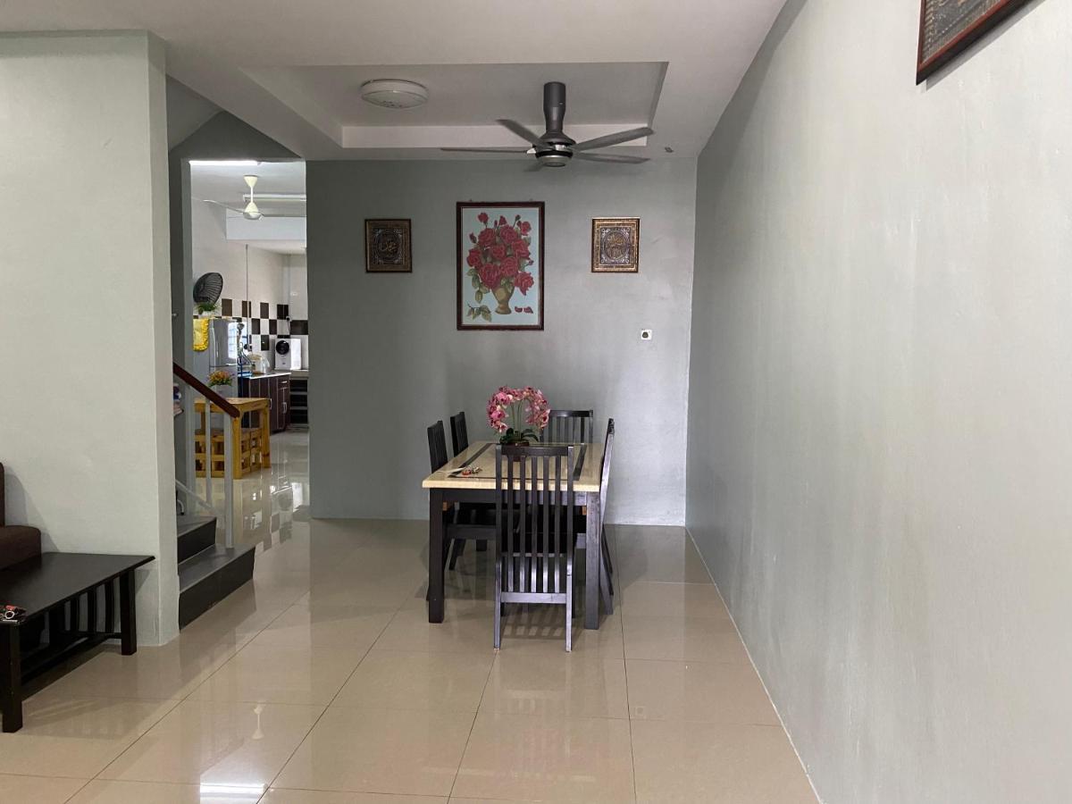 Makmur Homestay Taiping Eksteriør billede