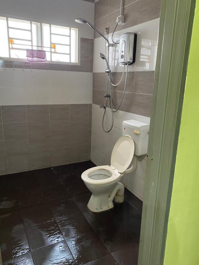 Makmur Homestay Taiping Eksteriør billede